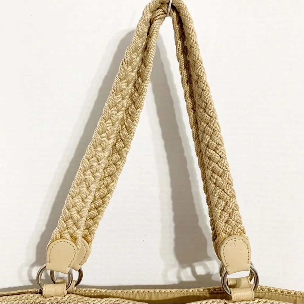 Lina Crocheted Shoulder Bag Braided Double Handles Solid Lining Zipped Closure